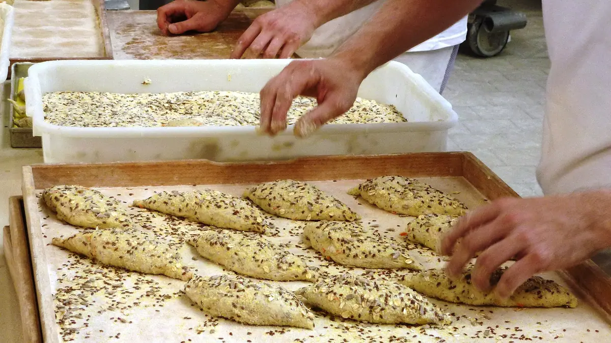 Crumbs Kitchen – artisan bakery in Uplands, Swansea